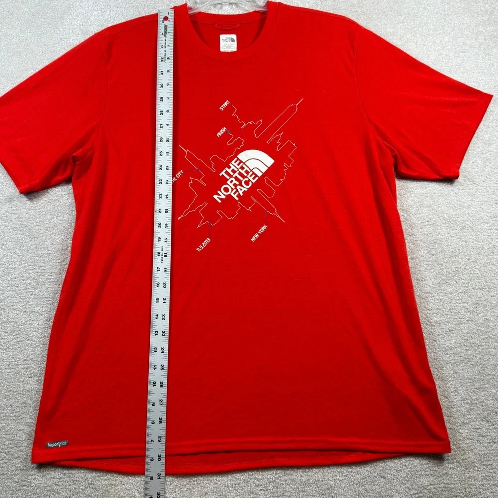 The North Face T-Shirt Mens XL Red NYC Marathon 2013 VaporWick Graphic Tee